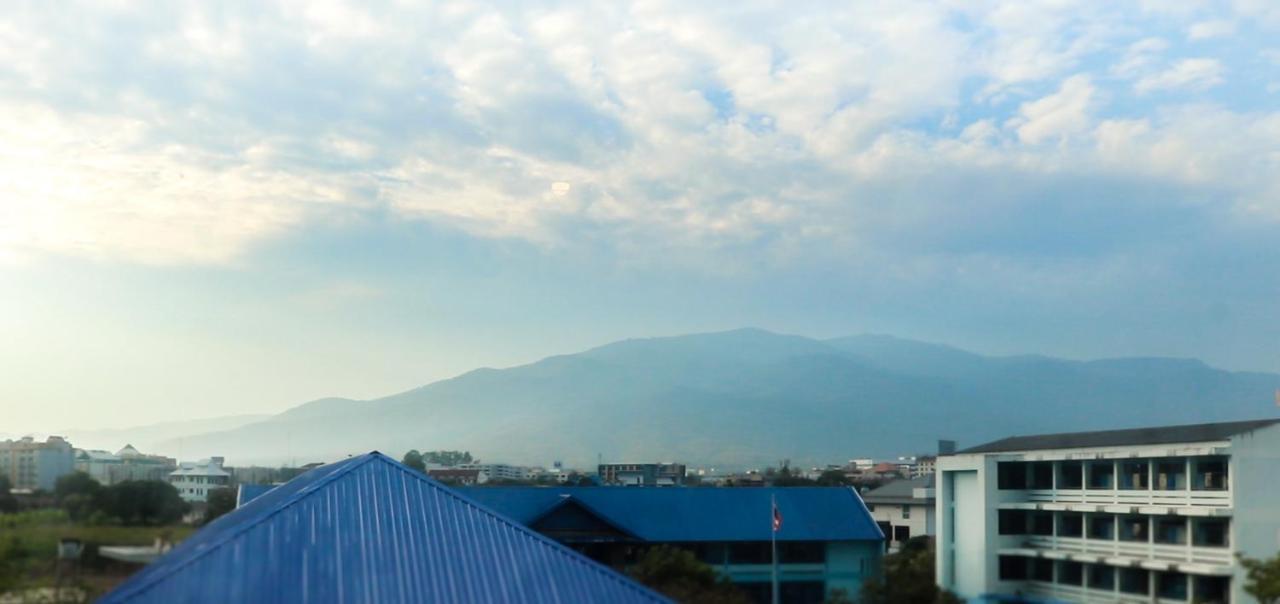 Peppy Hotel-Pepperyhills Hotel Chiang Mai Bagian luar foto