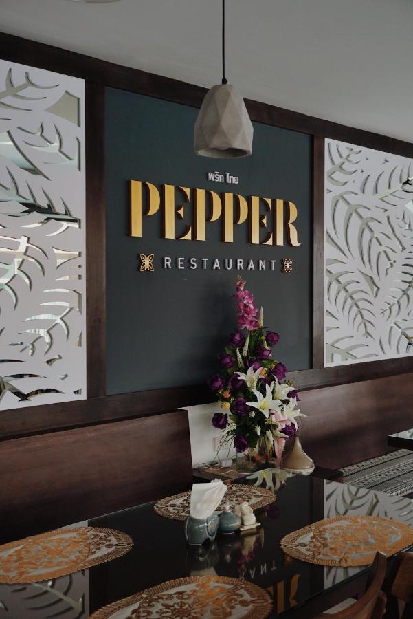 Peppy Hotel-Pepperyhills Hotel Chiang Mai Bagian luar foto