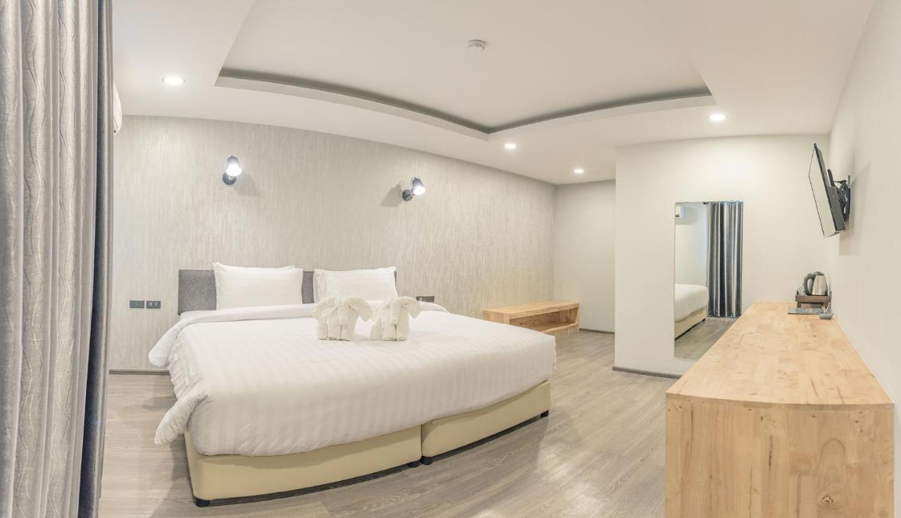 Peppy Hotel-Pepperyhills Hotel Chiang Mai Bagian luar foto